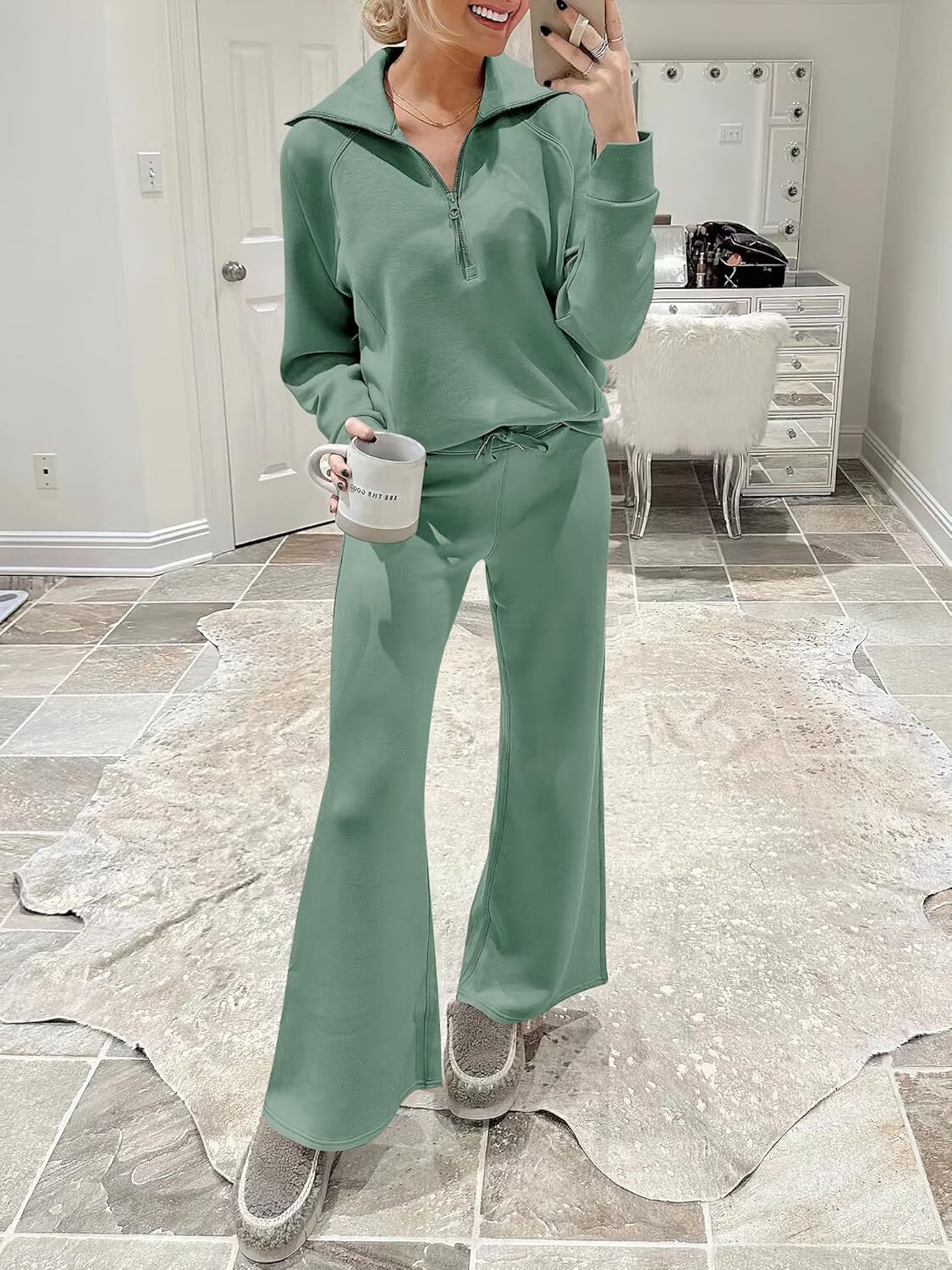 Women 2 Piece Outfits Sweatsuit Oversized Sweatshirt Sweatpants Tracksuit Sweat Lounge Matching Set